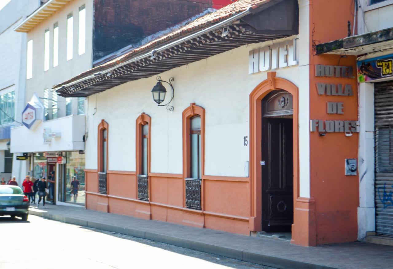 Hotel Villa De Flores Uruapan  Εξωτερικό φωτογραφία
