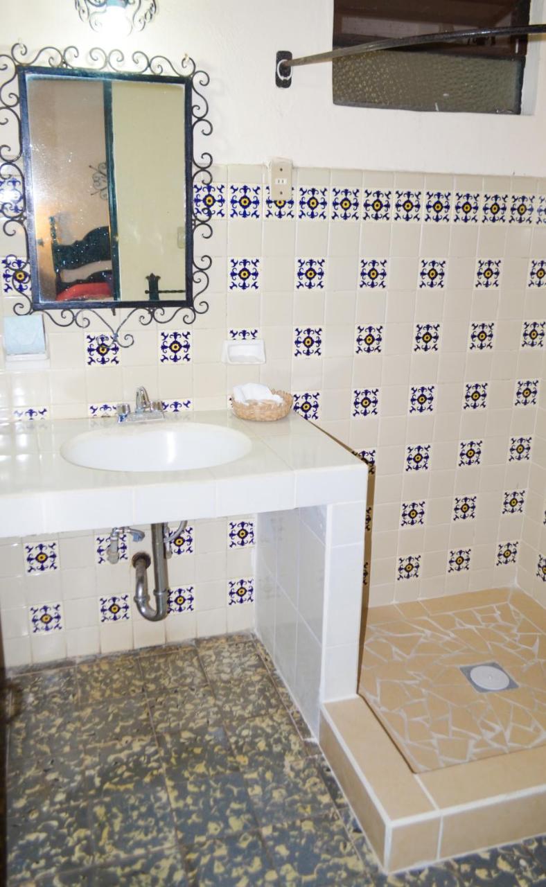 Hotel Villa De Flores Uruapan  Εξωτερικό φωτογραφία