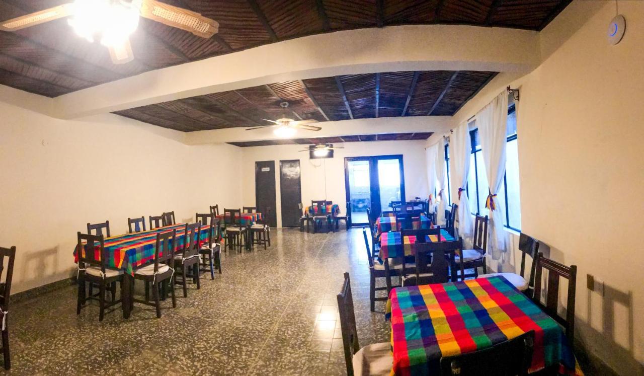 Hotel Villa De Flores Uruapan  Εξωτερικό φωτογραφία