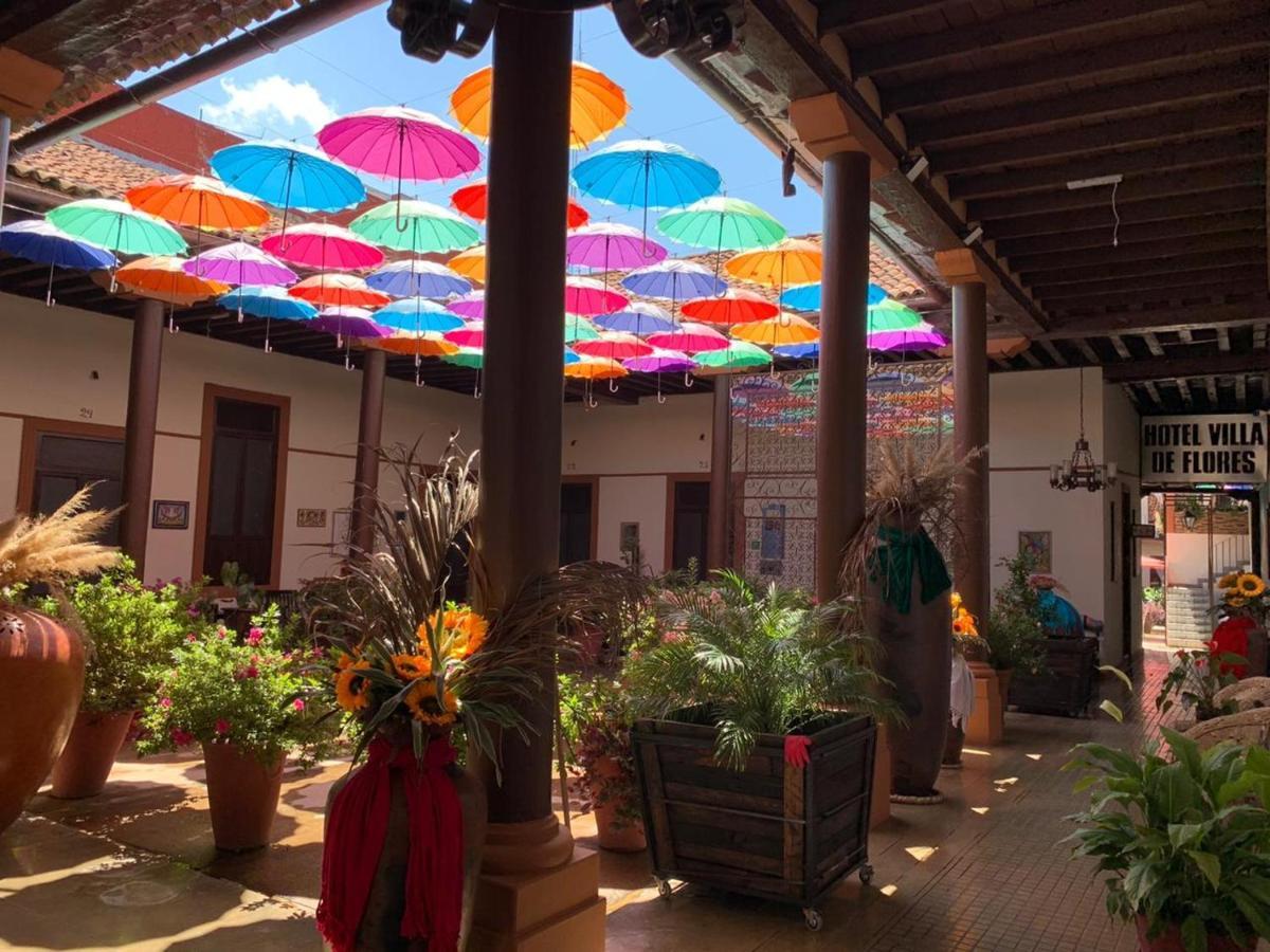 Hotel Villa De Flores Uruapan  Εξωτερικό φωτογραφία