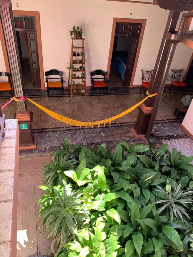 Hotel Villa De Flores Uruapan  Εξωτερικό φωτογραφία